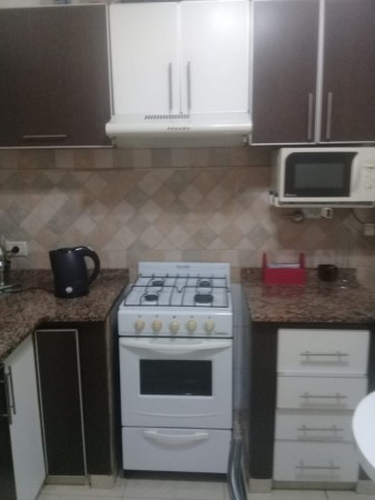 WILDE, AVELLANEDA. DUPLEX DE 4 AMBIENTES EN VENTA. APTO CREDITO.