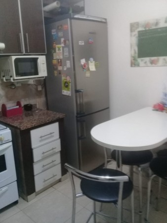 WILDE, AVELLANEDA. DUPLEX DE 4 AMBIENTES EN VENTA. APTO CREDITO.