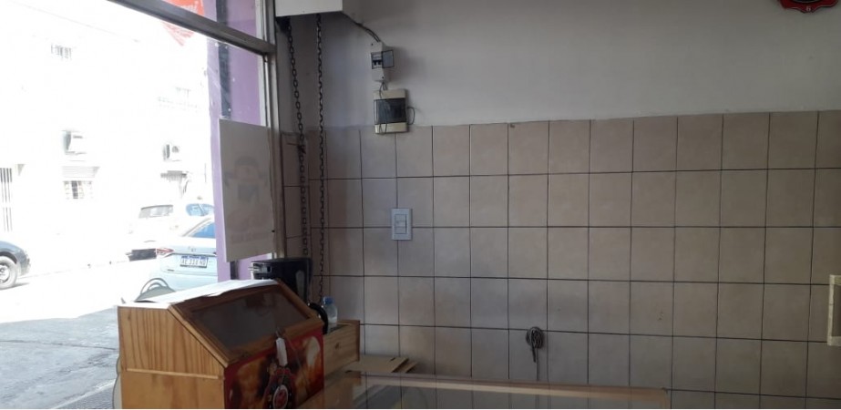 QUINTA GALLI - AVELLANEDA. LOCAL EN ALQUILER 16 M2. A METROS DE AV. MITRE.