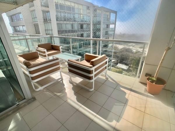 Complejo Horizons - Depto 4 Amb con Dependencia con 2 Cocheras y Baulera