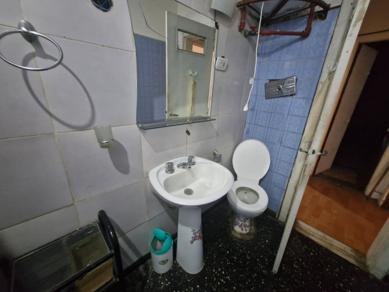 CASA PARA DOS FAMILIAS EN VENTA EN CRUCECITA