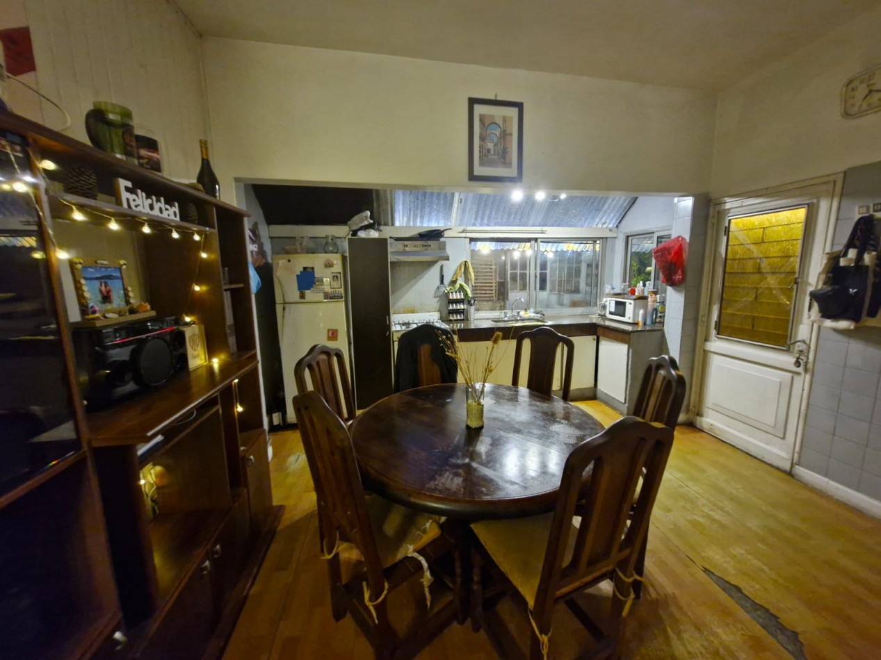 CASA PARA DOS FAMILIAS EN VENTA EN CRUCECITA