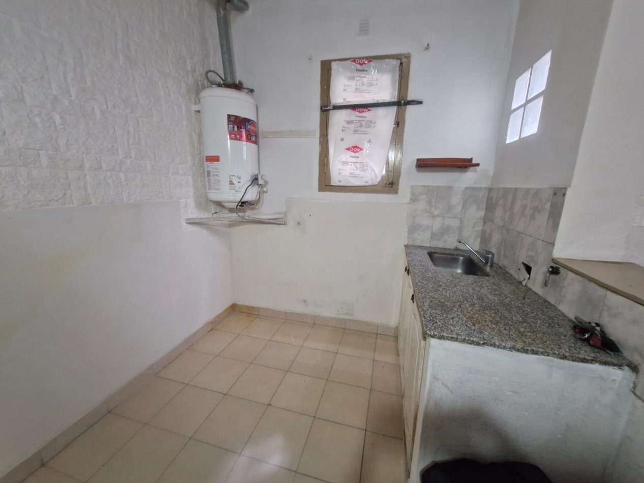 PH INTERNO DE 3 AMBIENTES CON PATIO. 
